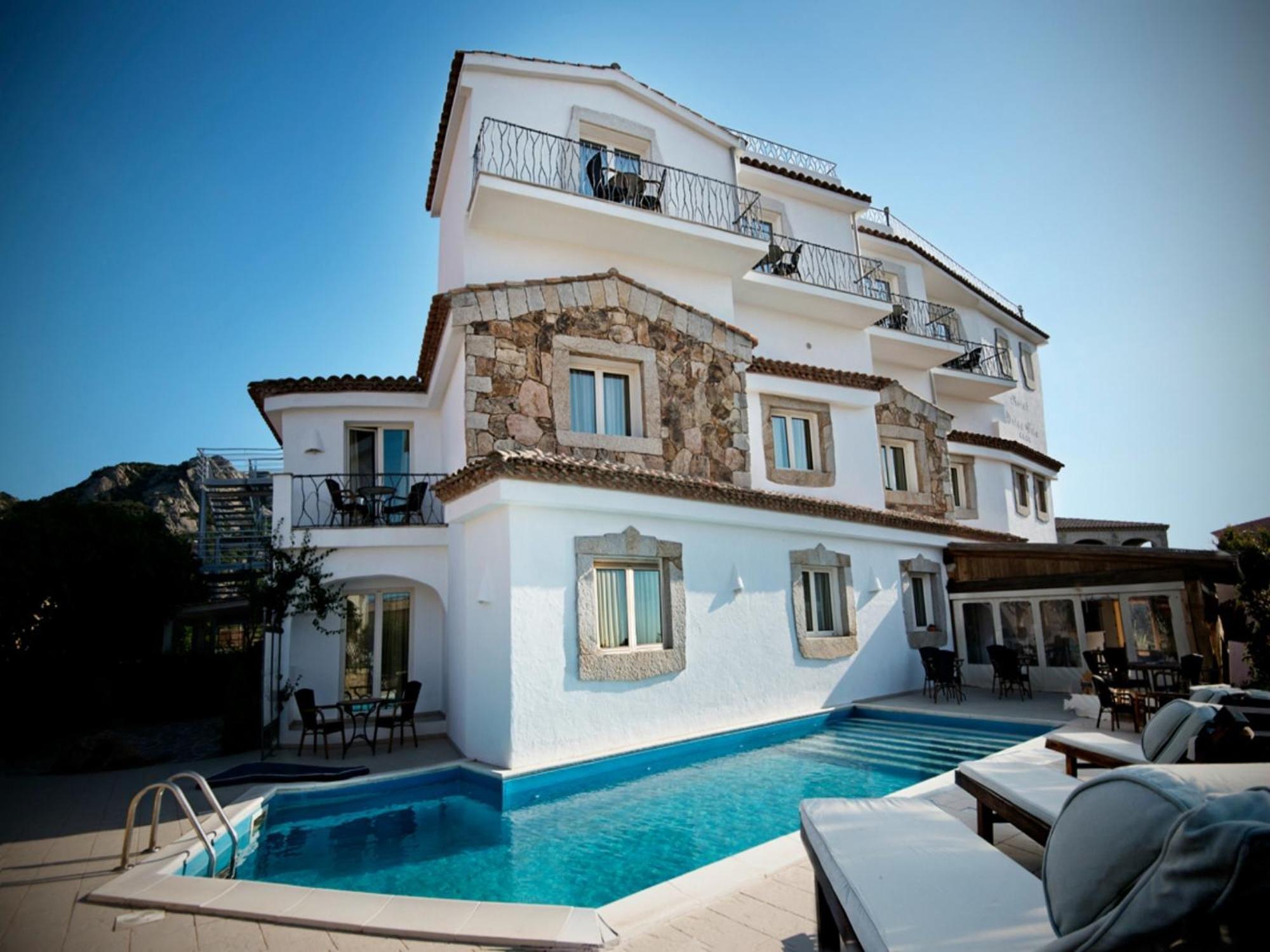 Hotel Dolce Boutique 4*